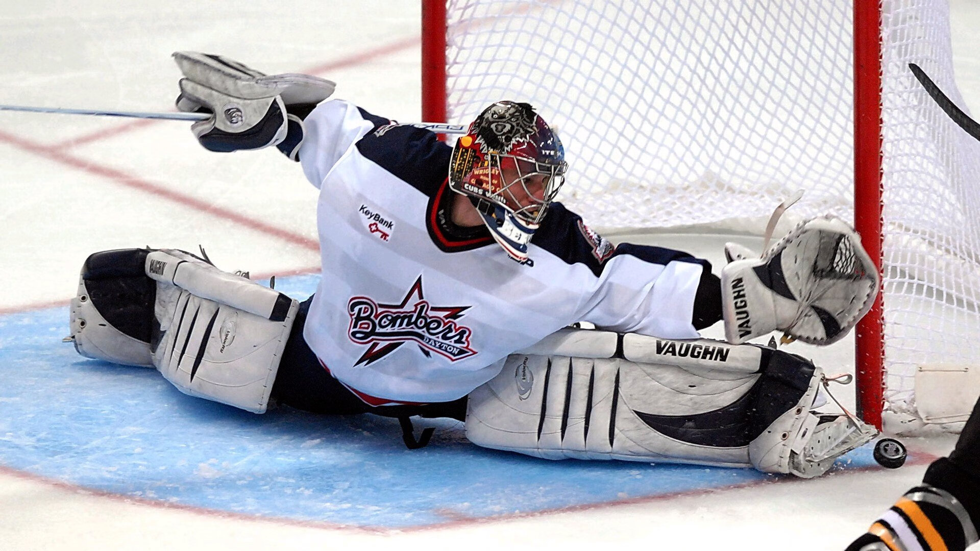 爱游戏在线-广厦队淘汰赛过关广东队，霍勒迪关键回合不手软