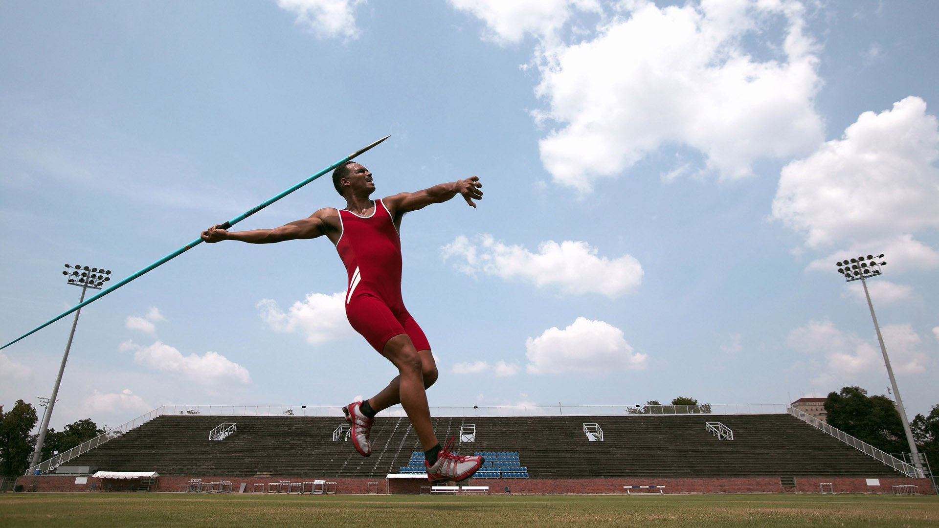世界排名争夺战之夜，迪马利亚成为全场焦点