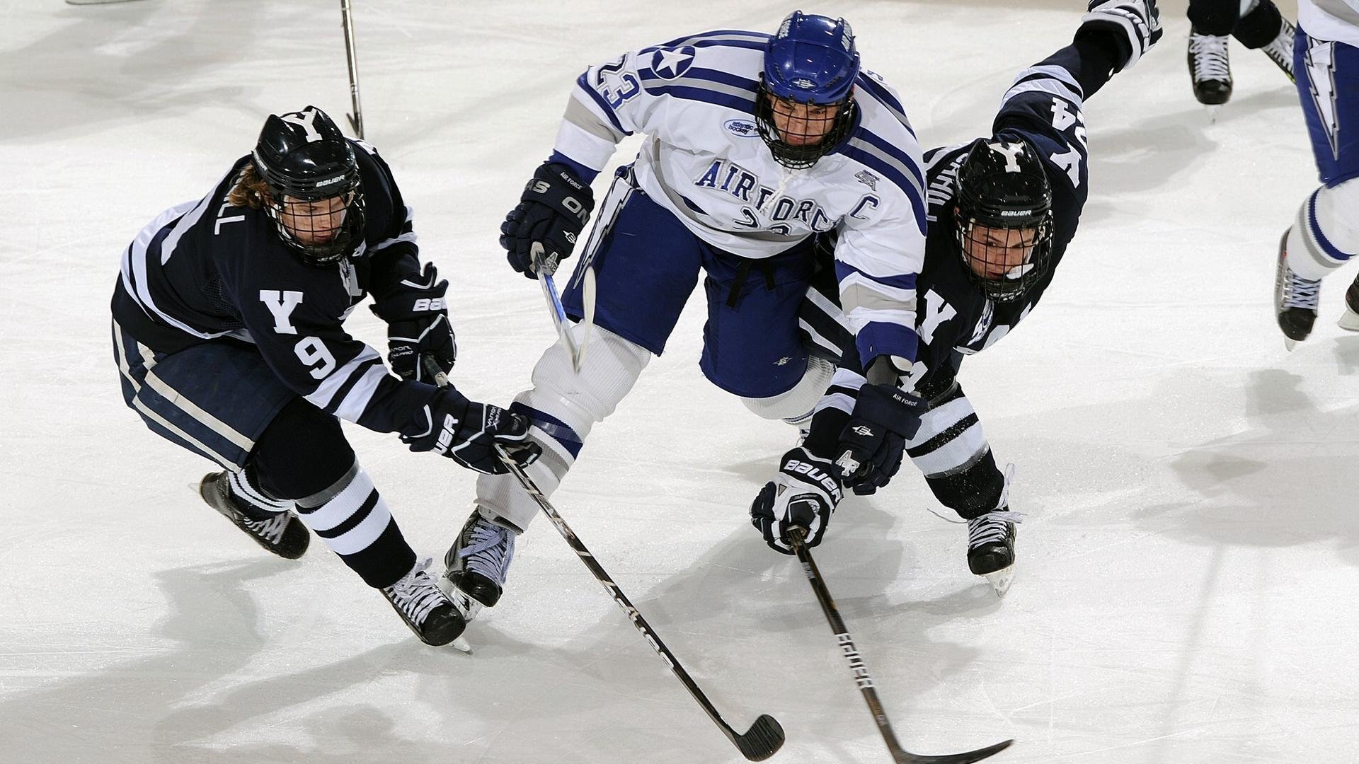 欧冠淘汰赛之夜，马克西如何用防守艺术锁死对手